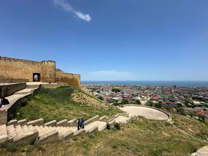 Крепость Нарын-Кала и панорама Дербента